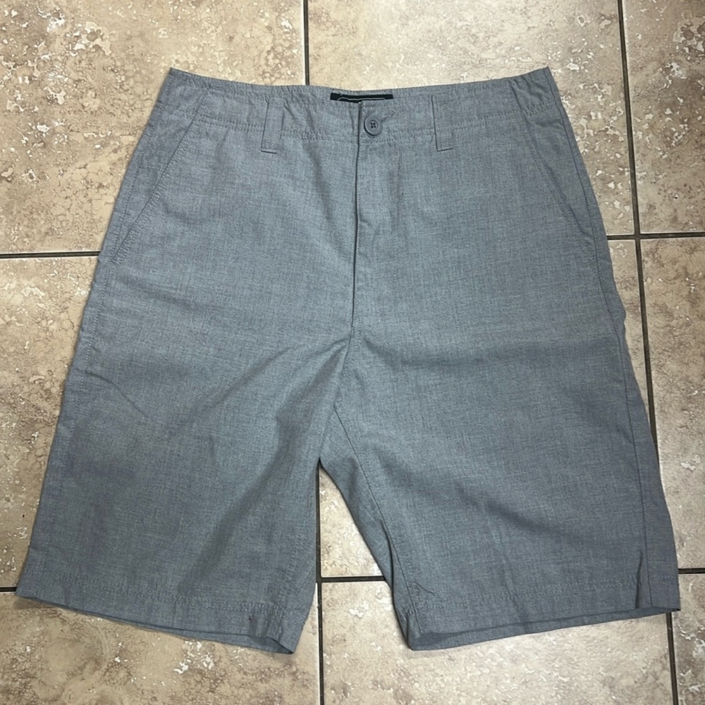 Champs Sports Gear Flat Front Grey Shorts NWOT (never worn with tag attachment)